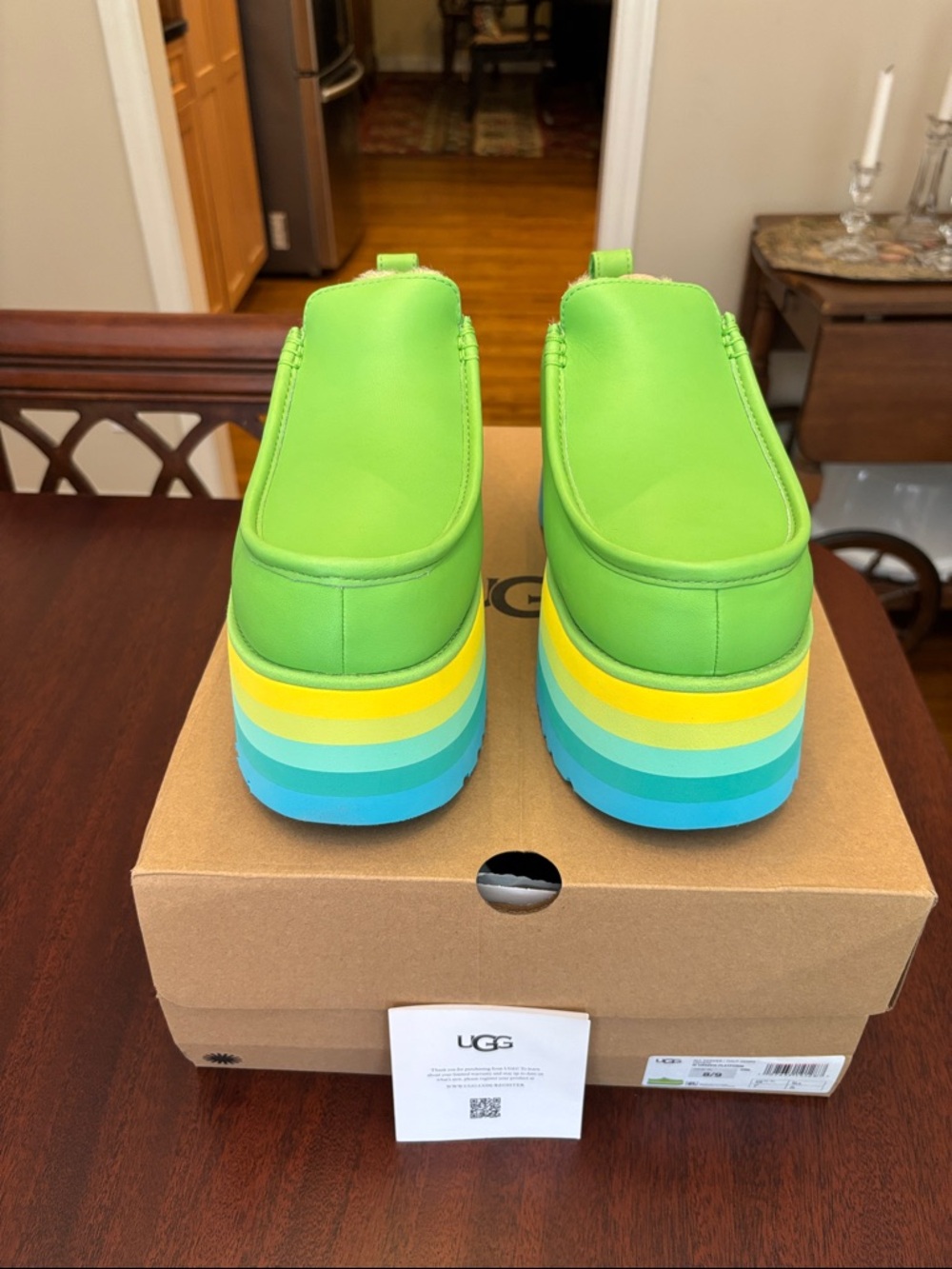 UGG URSEEN Platform Slip On Size 8/9 Shoes NWT - Picture 6 of 12